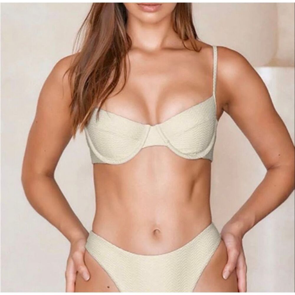 Monday Swimwear Chevron Bikini | Vanilla in S/M